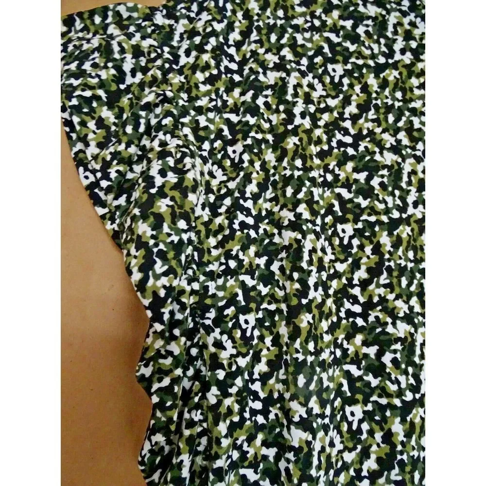 NEW Michael Kors Ruffle Knit Camo Top Sz M Shirt,Blouse Black,White,Olive Green‎